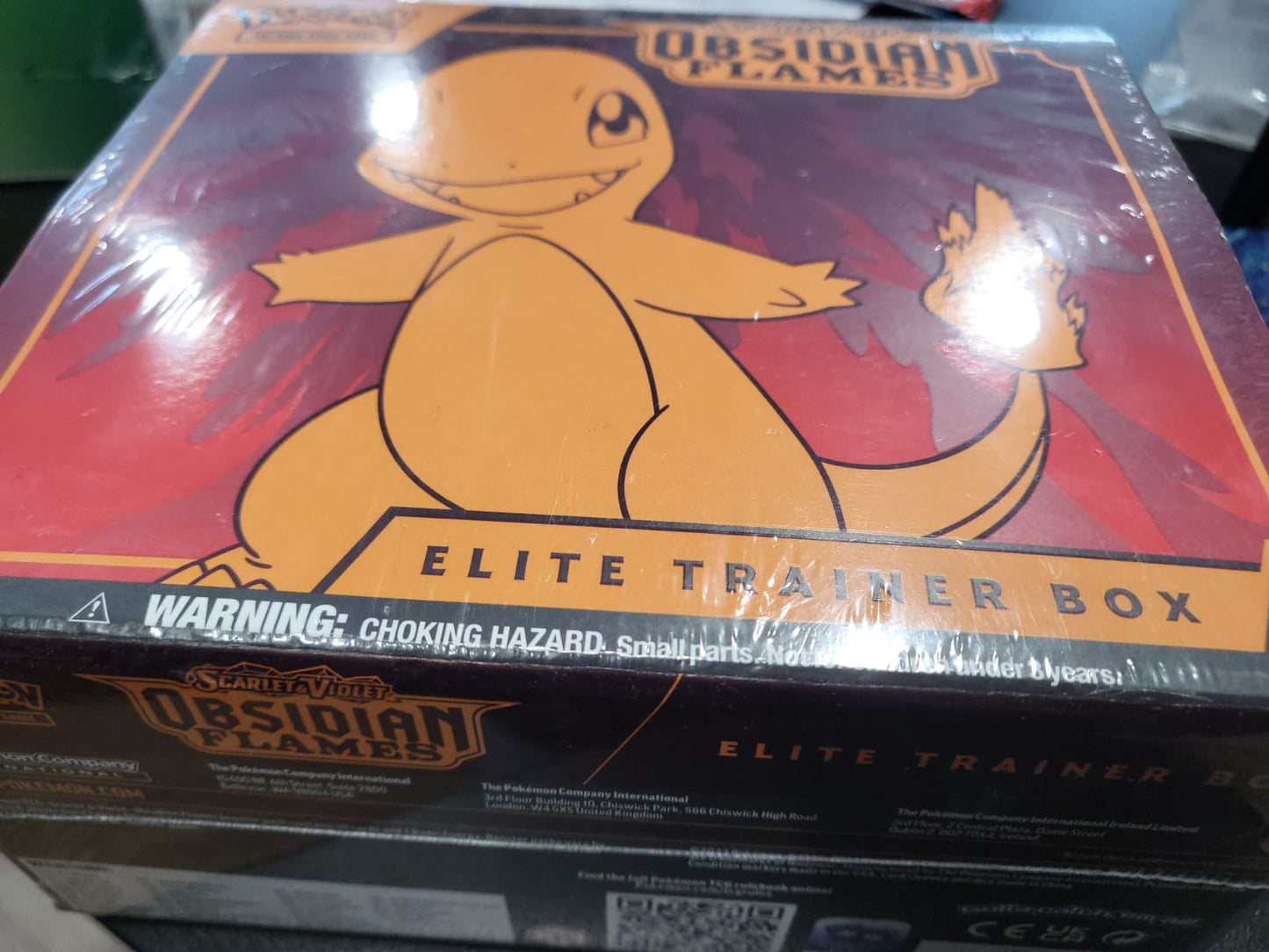 Pokémon TCG: Scarlet & Violet-SV03 Obsidian Flames Elite Trainer Box